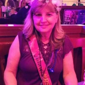 Meet your Posher, Cheryl